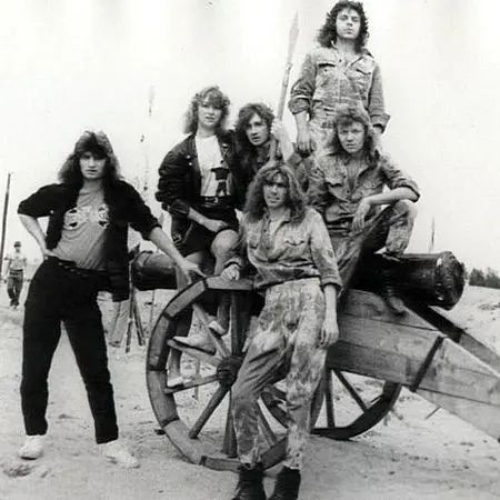 Август - Демон, Ответный удар - 1988, 1989